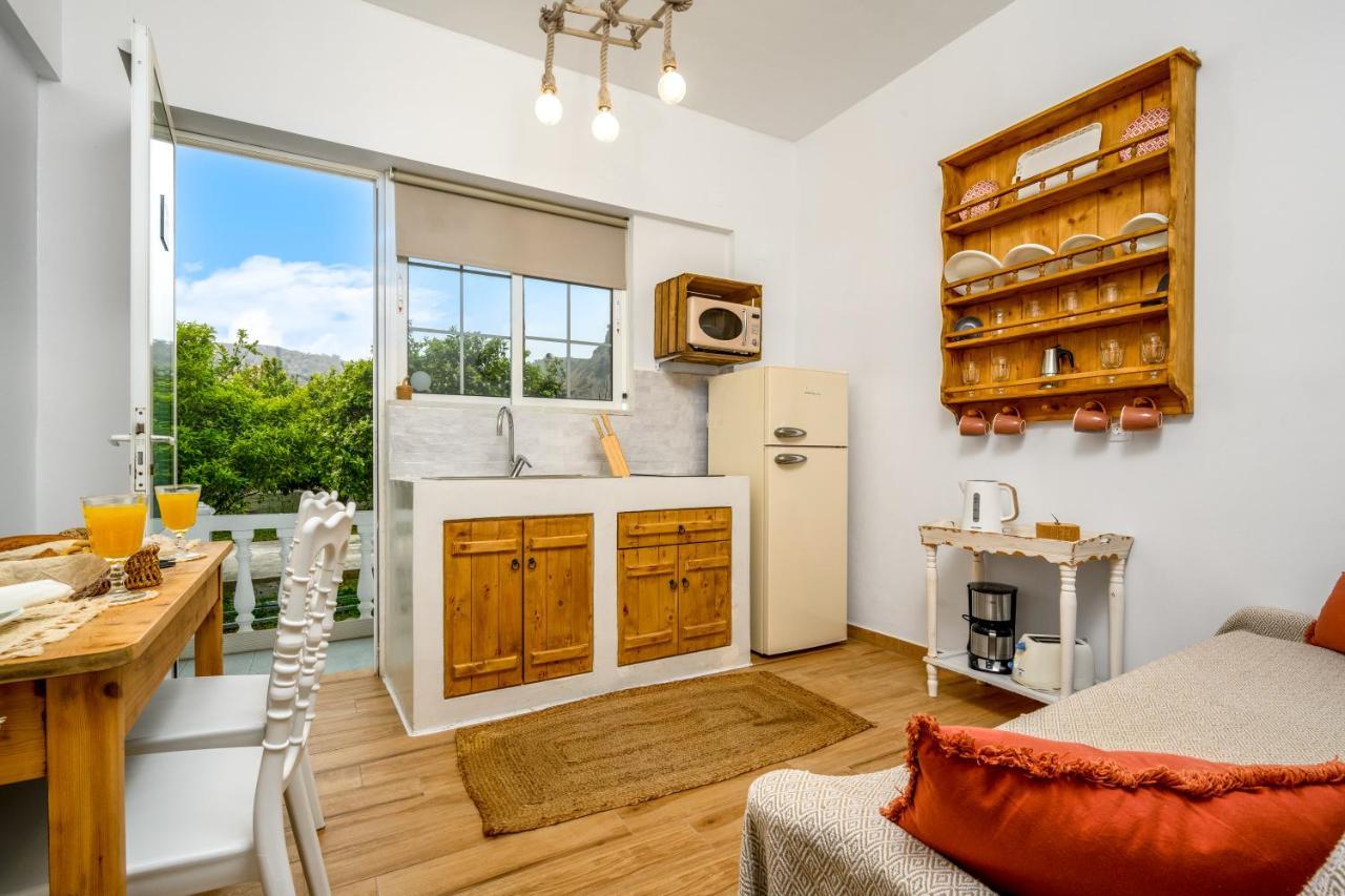 ארכאנגלוס Afroditi Superior Apartments מראה חיצוני תמונה