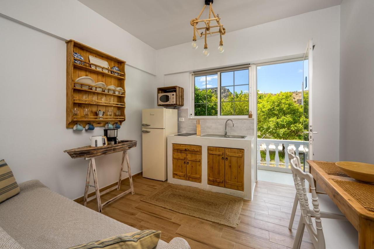 ארכאנגלוס Afroditi Superior Apartments מראה חיצוני תמונה